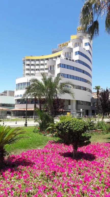 CENDER HOTEL، تصویر 1