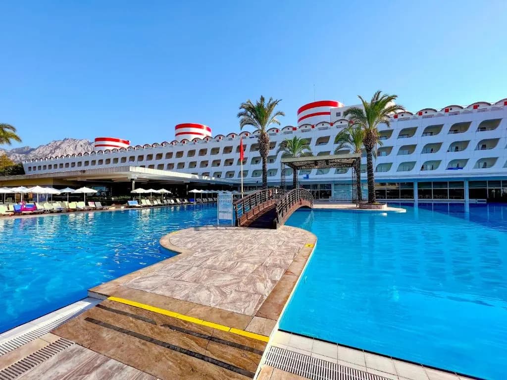TRANS ATLANTIK، تصویر 1