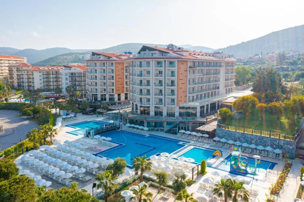 RAMADA RESORT & GOLF، تصویر 1